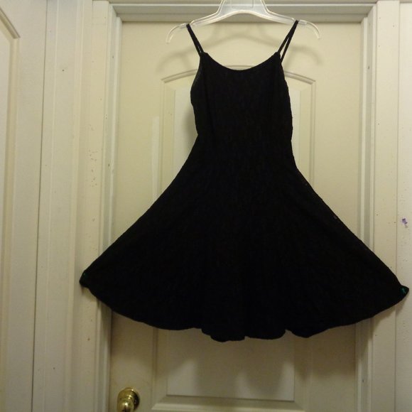 COQUETTE CLUBWEAR BODY EXTERIORS BLACK LACEY STRETCH FLARE DRESS SMALL - Picture 4 of 11